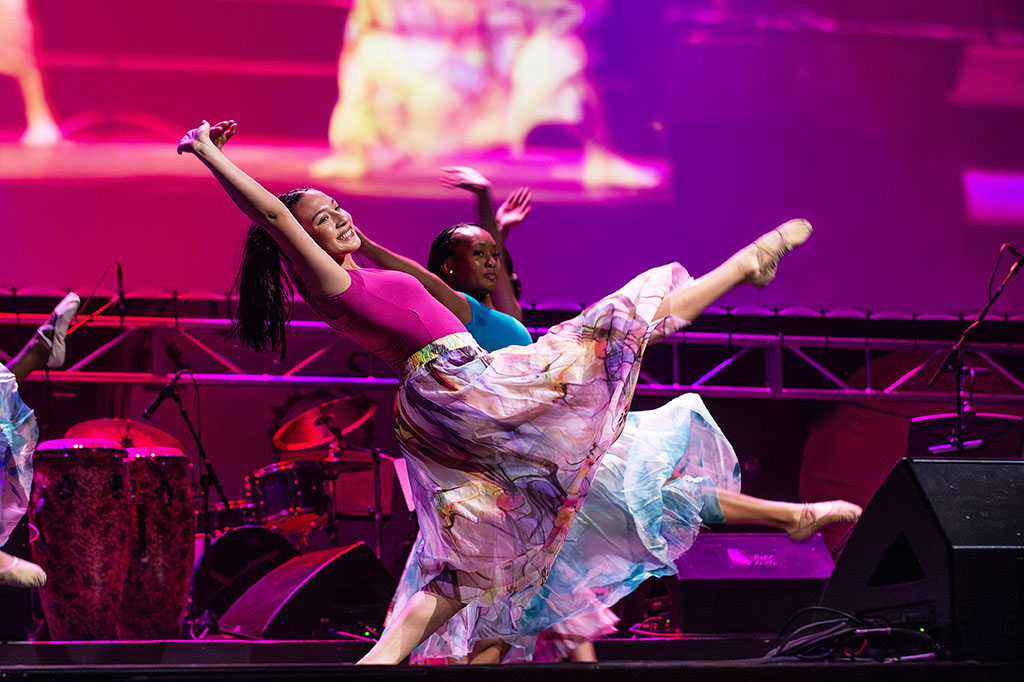 performance image of the Circle Program