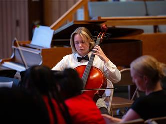 OSA Middle School Students Perform at String Concert Spring 2024